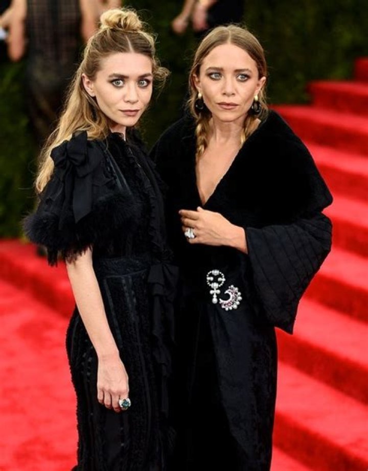 Ashley Olsen Height Weight Bra Size Body Measurements Age Facts Family