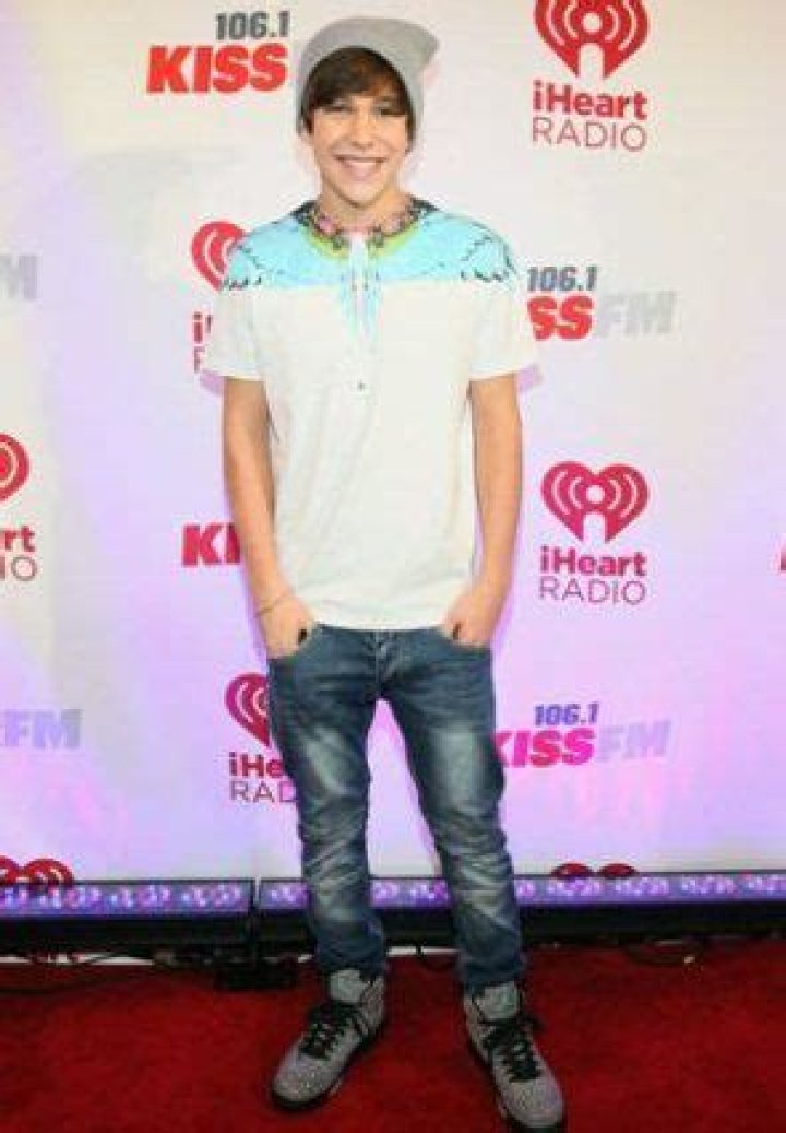 Austin Mahone Height Weight Body Measurements Shoe Stats