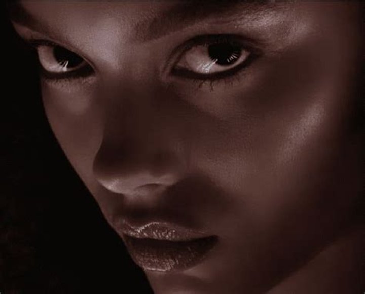 Coco Mademoiselle Commercial Actress 2023: Whitney Peak