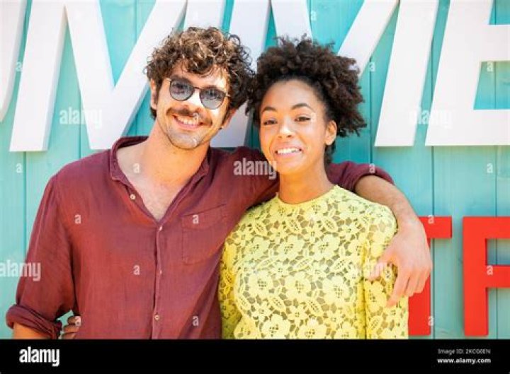 Coco Rebecca Edogamhe Wiki, Boyfriend, Family, Age & Height