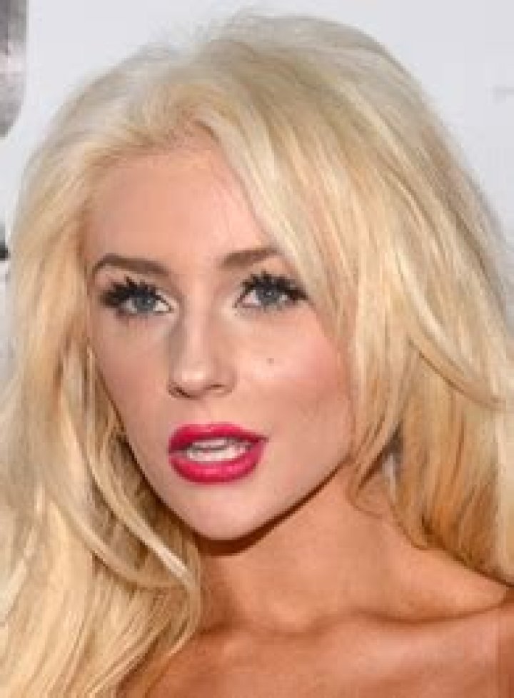 Courtney Stodden Body Measurements Bra Size Height Weight Age Shoe Vital Stats