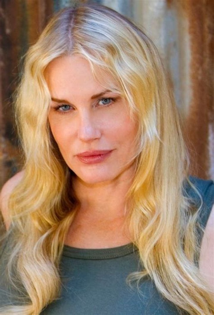 Daryl Hannah Bra Size, Age, Weight, Height, Measurements
