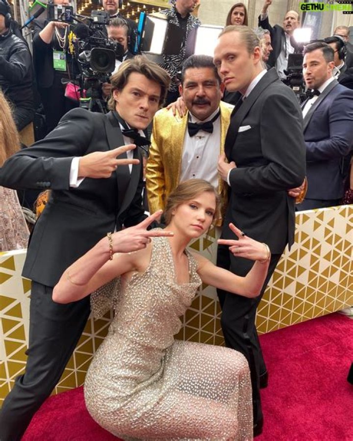 Eliza Rycembel Wiki, Age, Birthday, Boyfriend, Height, Parents & More