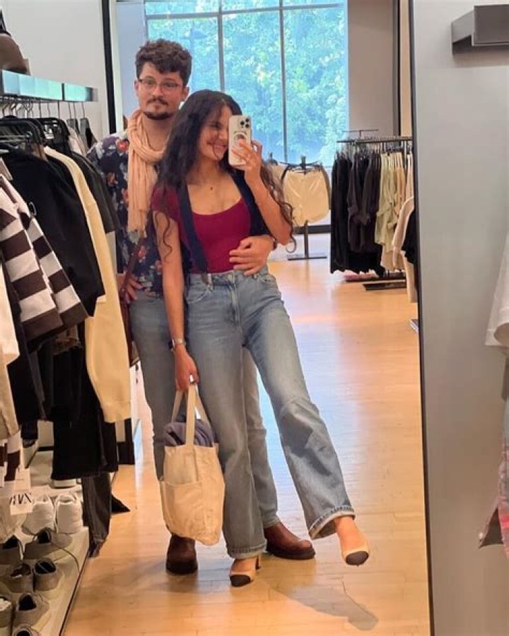 From Actress Pegah Ghafoori Wiki, Boyfriend, Height & Age