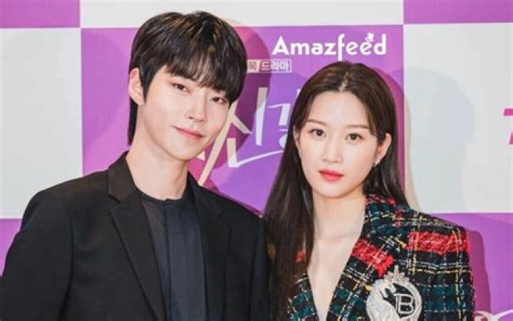 Hwang In Yeop Wiki, Age, Net Worth, Girlfriend, Height & More