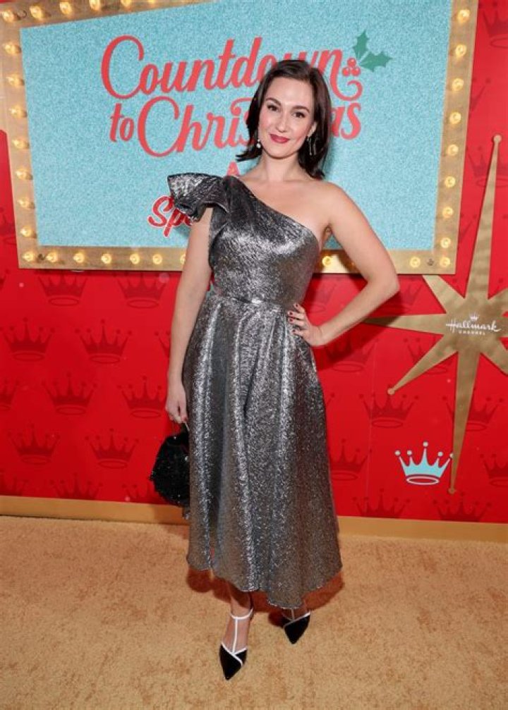 Katherine Barrell Net Worth