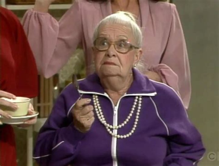 Nedra Volz Wiki, Death, Facts, Age, Husband & More