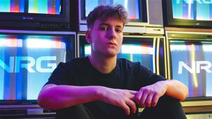 NRG_ stylishnoob4 net worth, income and estimated earnings of Youtuber channel