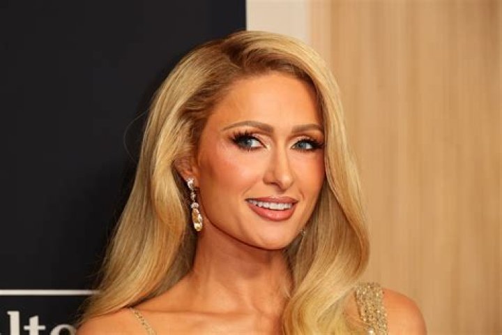 Paris Hilton – Height, Weight, Bra Size, Measurements & Bio